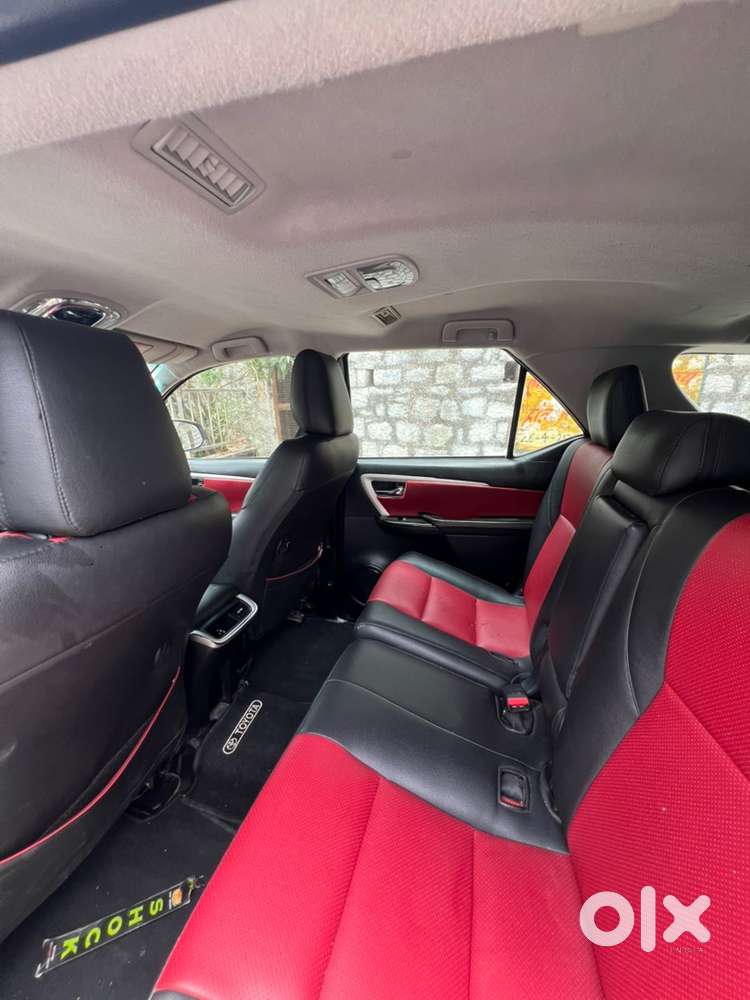 Toyota Fortuner Diesel 2017 Converted To Legender