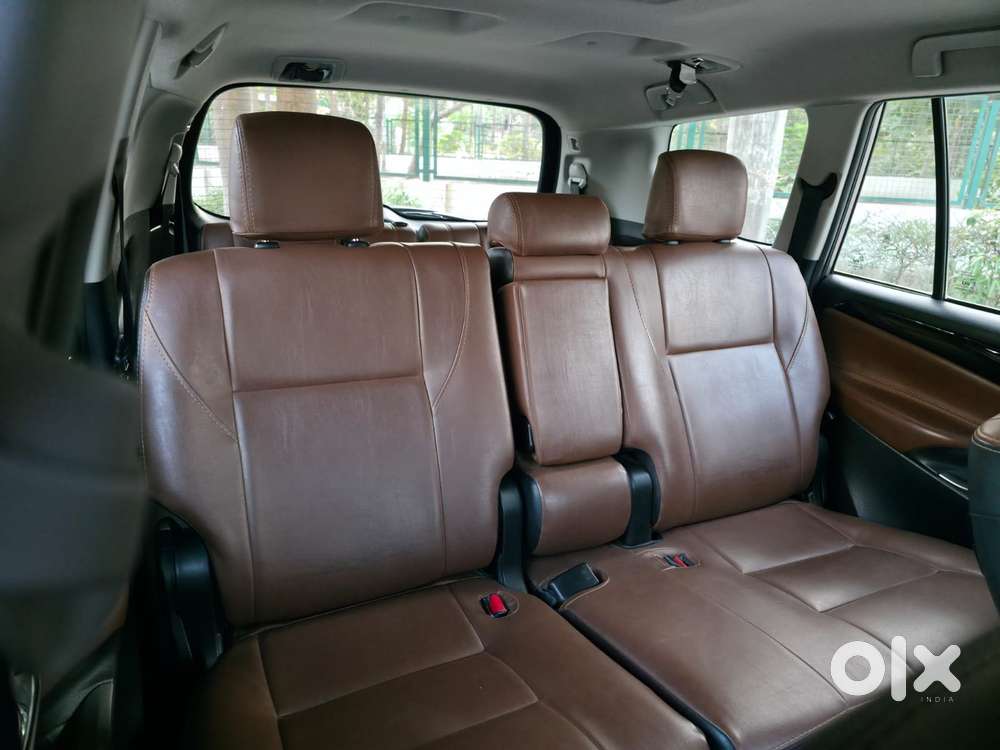Toyota Innova Crysta 2.4 V 8 Str, 2019, Diesel