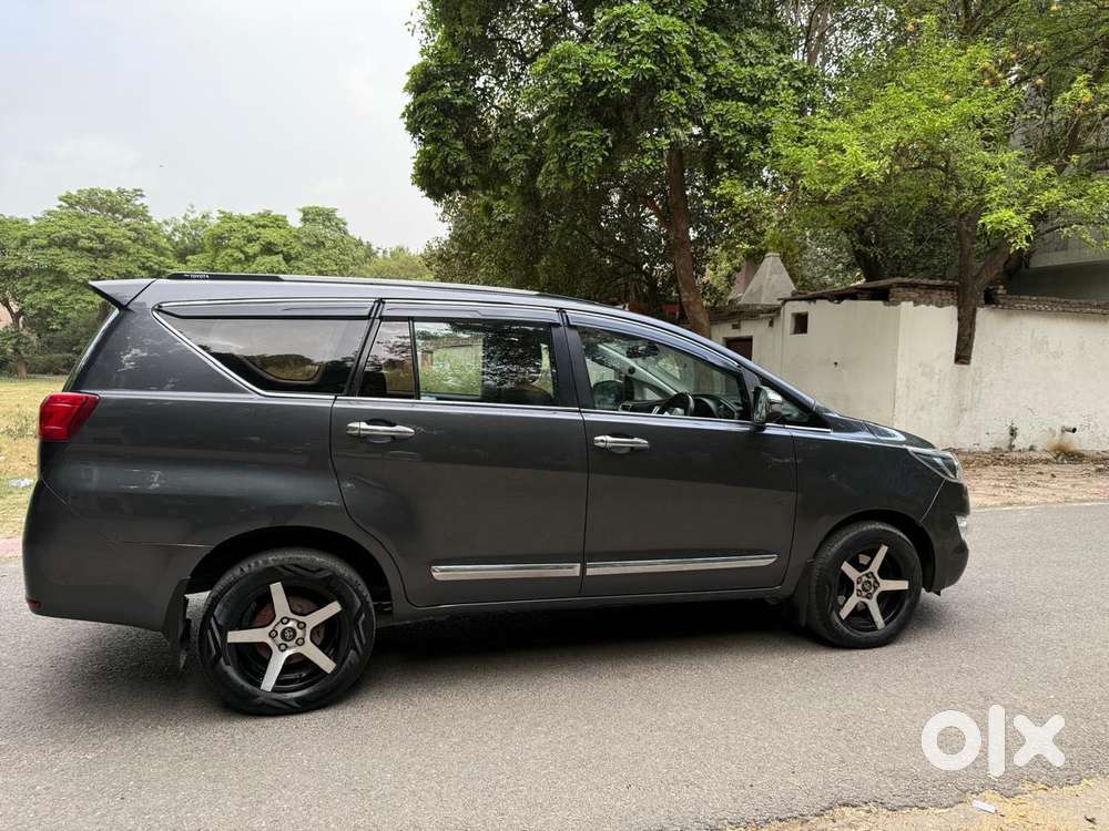 Toyota Innova Crysta 2.8 Gx At, 2018, Diesel
