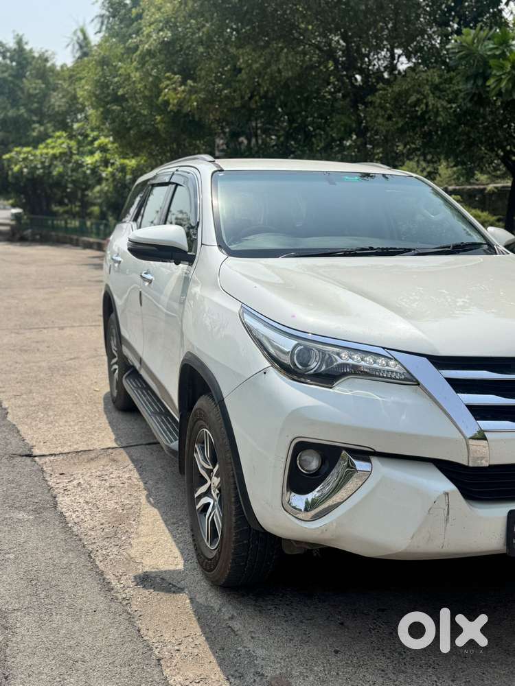 Toyota Fortuner 4x2 At 2.8 Diesel, 2020, Diesel