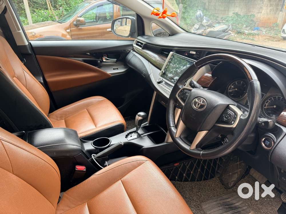 Toyota Innova Crysta 2021 Zx At Diesel- 73000 Km