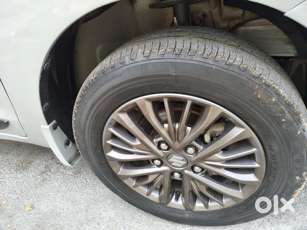 Maruti Suzuki Ertiga Zxi Shvs, 2020, Petrol