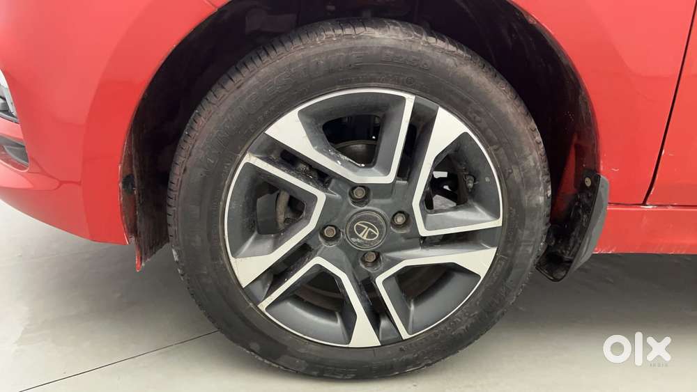 Tata Tiago Xza Plus Dual Tone, 2021, Petrol