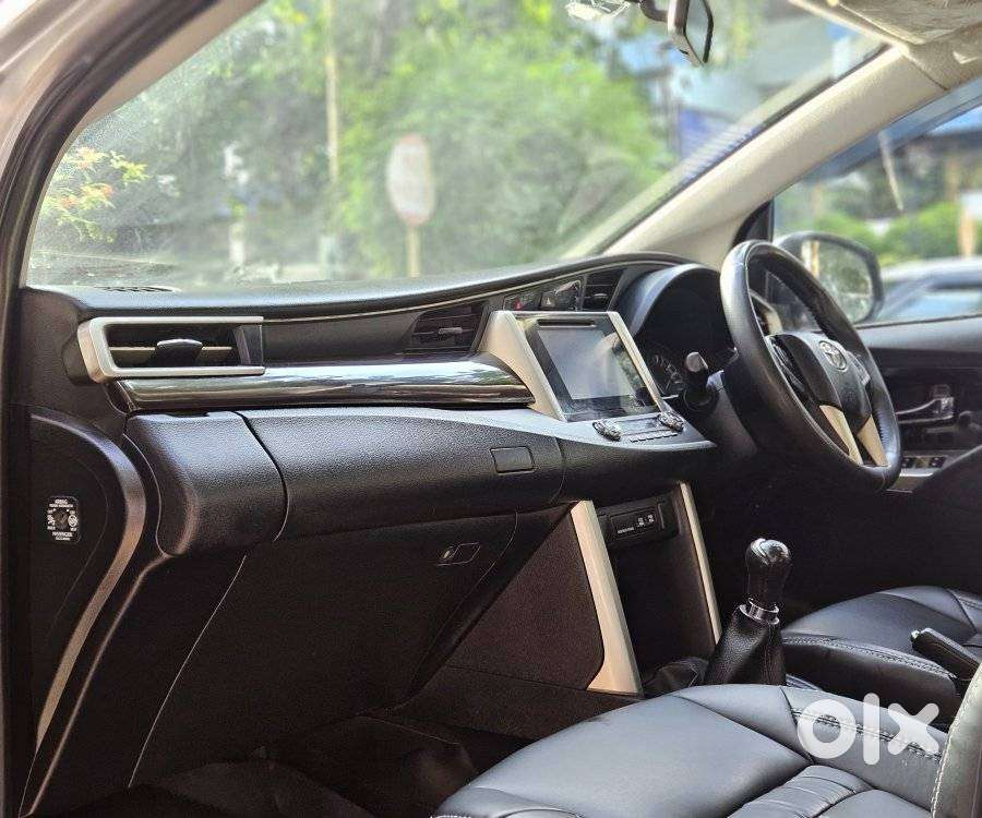Toyota Innova Crysta 2.4 Vx Mt 8s, 2018, Diesel