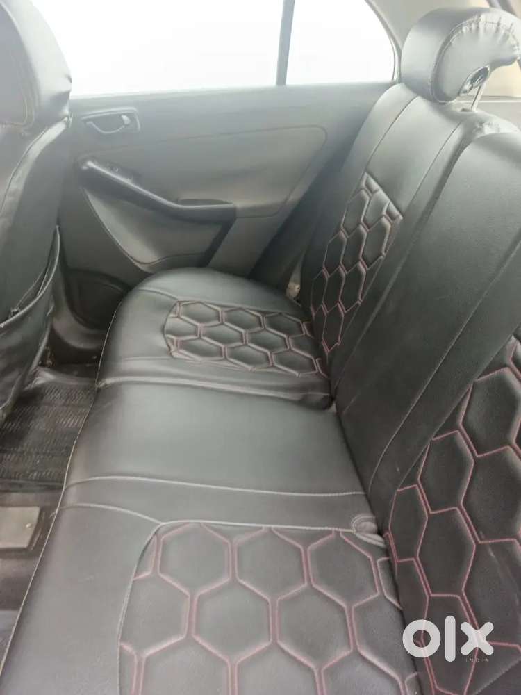 Tata Bolt 1.3 Xe 2016