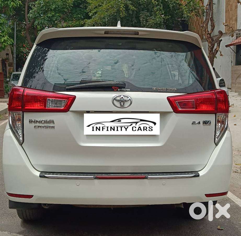 Toyota Innova Crysta 2.4 V 8 Str, 2019, Diesel