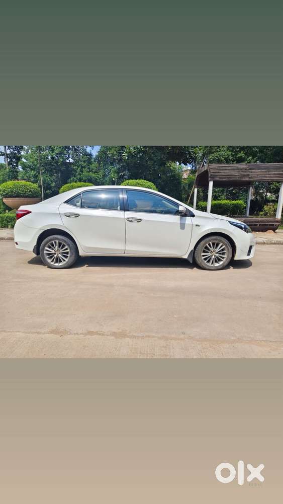 Toyota Corolla Altis Gl Mt, 2015, Petrol