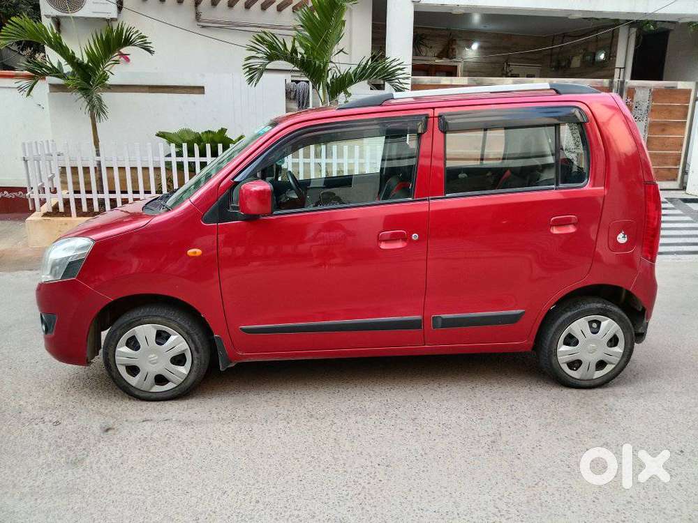Maruti Suzuki Wagon R 1.0 Vxi Amt, 2017, Petrol