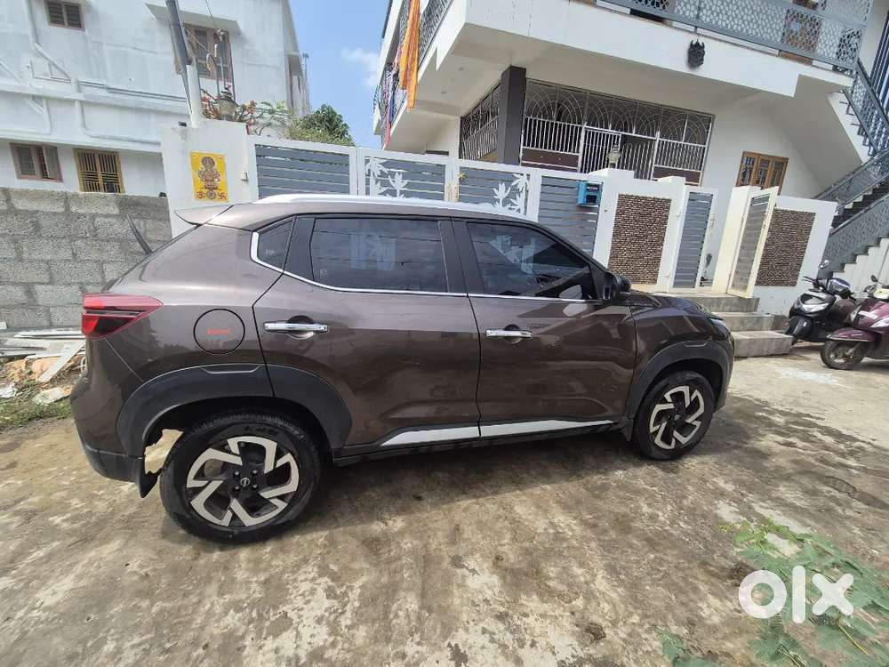 Nissan Magnite 2024 Petrol 28850 Km Driven