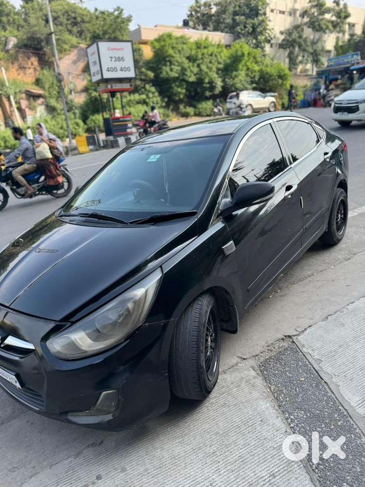 Hyundai Verna