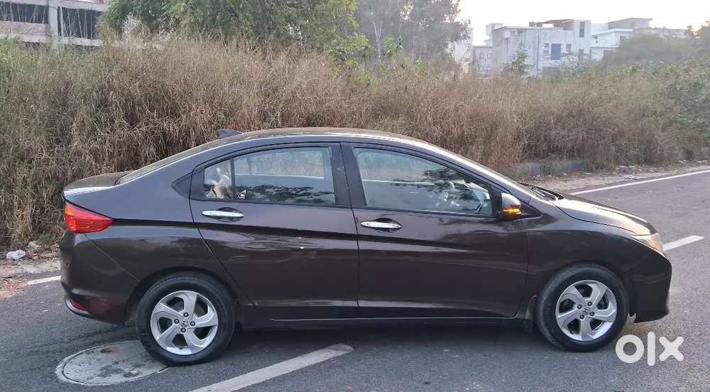 Honda City I-vtec Vmt 2015 Petrol