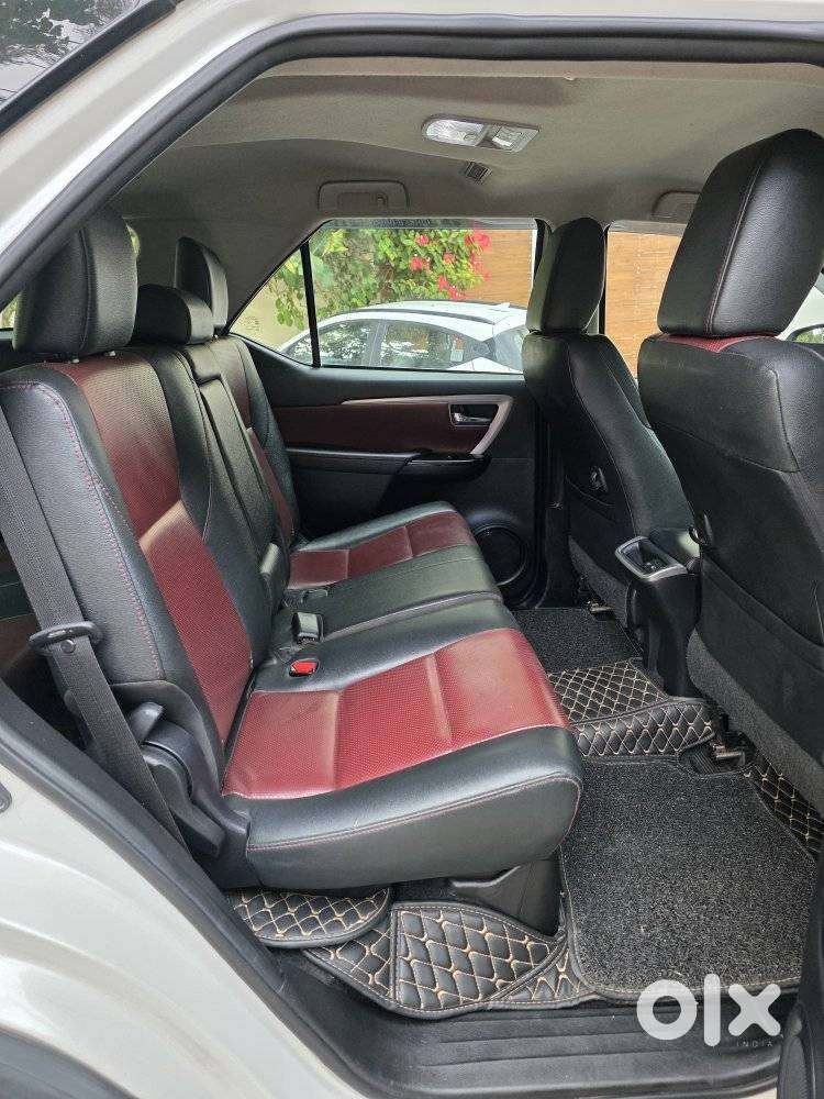 Toyota Fortuner Legender 4x2 At 2.8, 2023, Diesel