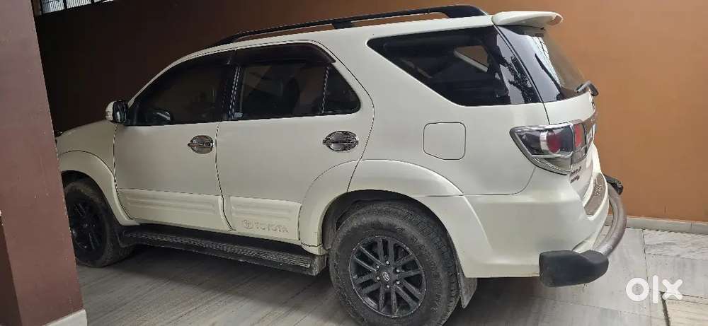 Toyota Fortuner 3.0 2015