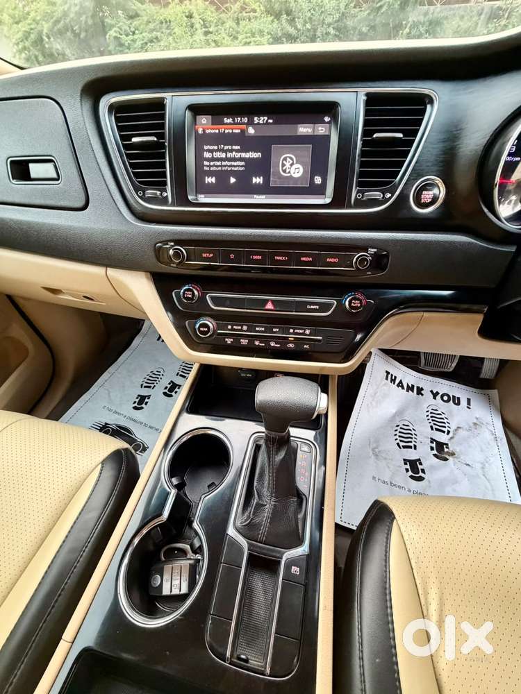 Kia Carnival Premium, 2021, Diesel