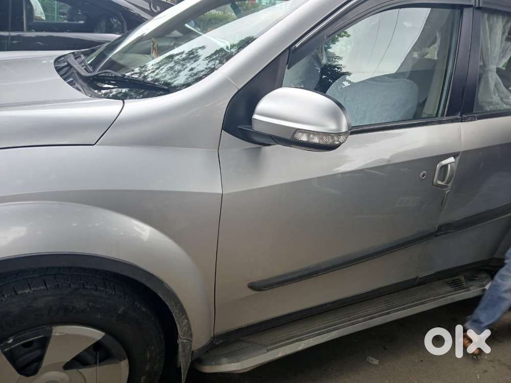 Mahindra Xuv500 W6 2018
