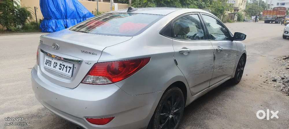 Hyundai Verna 1.6 Crdi