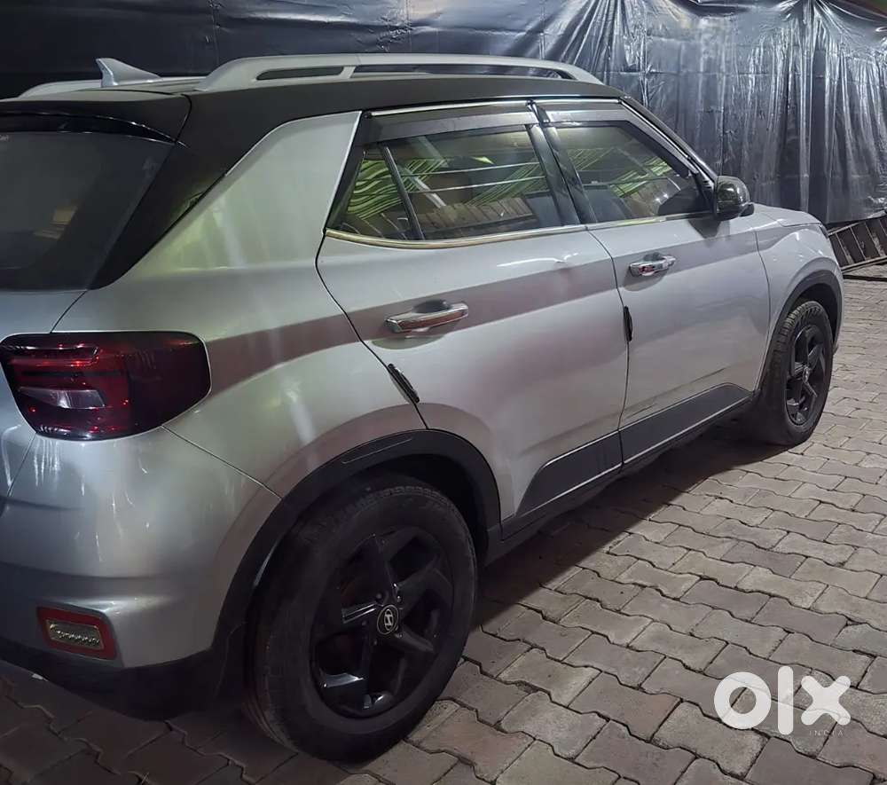 Hyundai Venue 2019 Diesel Well Maintained Ok Condition Single Owner