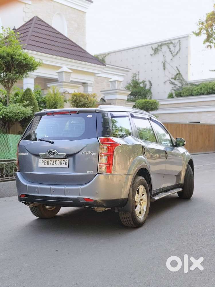 Mahindra Xuv500 W8 Dual Tone, 2013, Diesel