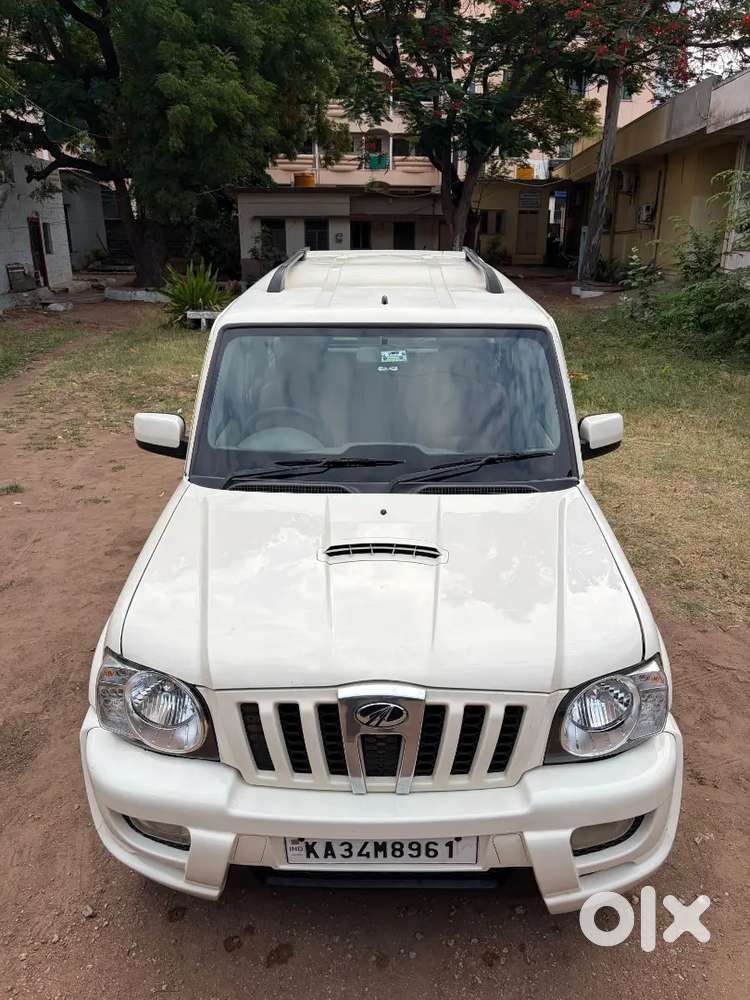 Mahindra Scorpio 2010 Diesel Manual