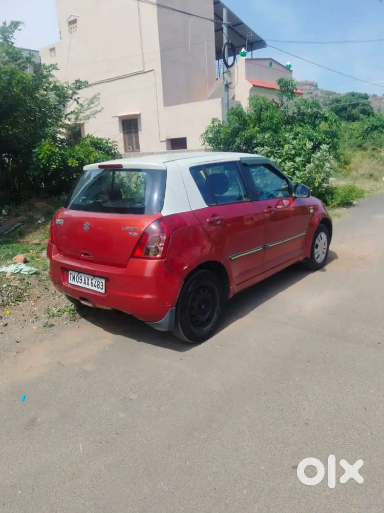 Maruti Suzuki Swift 2010 Diesel 140000 Km Driven