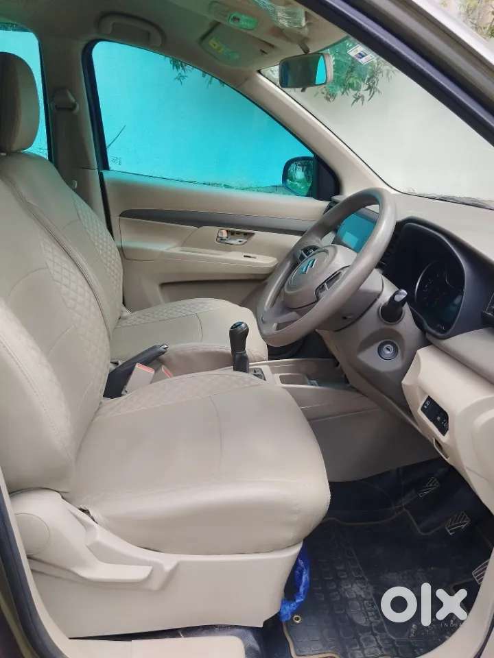 Maruti Suzuki Ertiga 1.5 Vxi, 2022, Petrol
