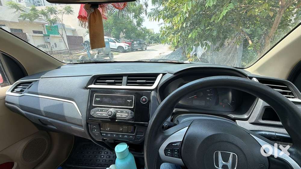 Honda Brio 2017 Petrol Well Maintained