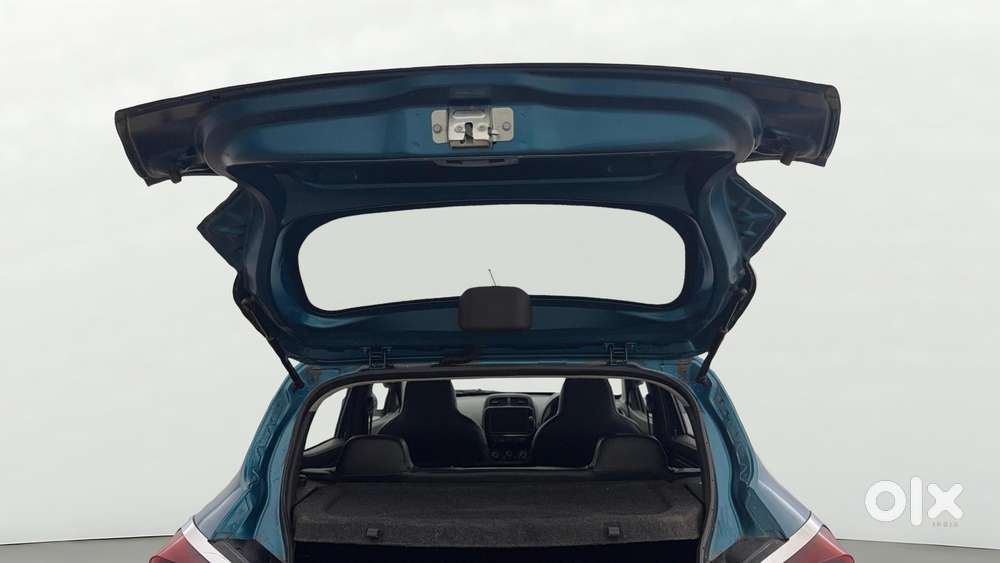 Renault Kwid 2019-ongoing 1.0 Rxt Amt (o), 2020, Petrol