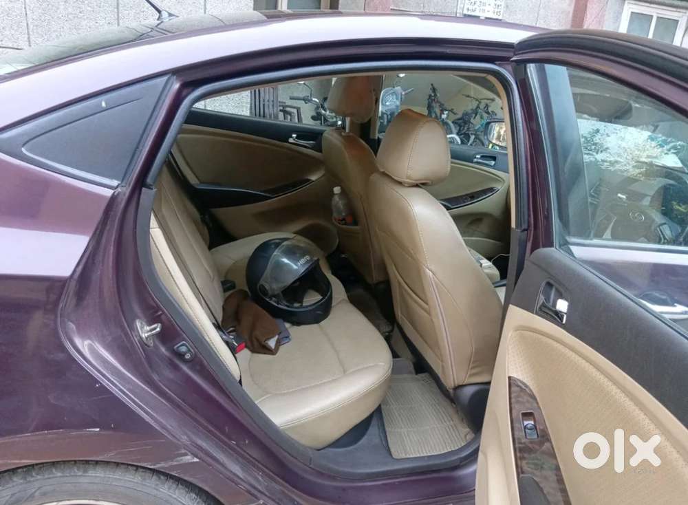 Hyundai Verna Fluidic 1.6 Vtvt Sx, 2011, Cng & Hybrids