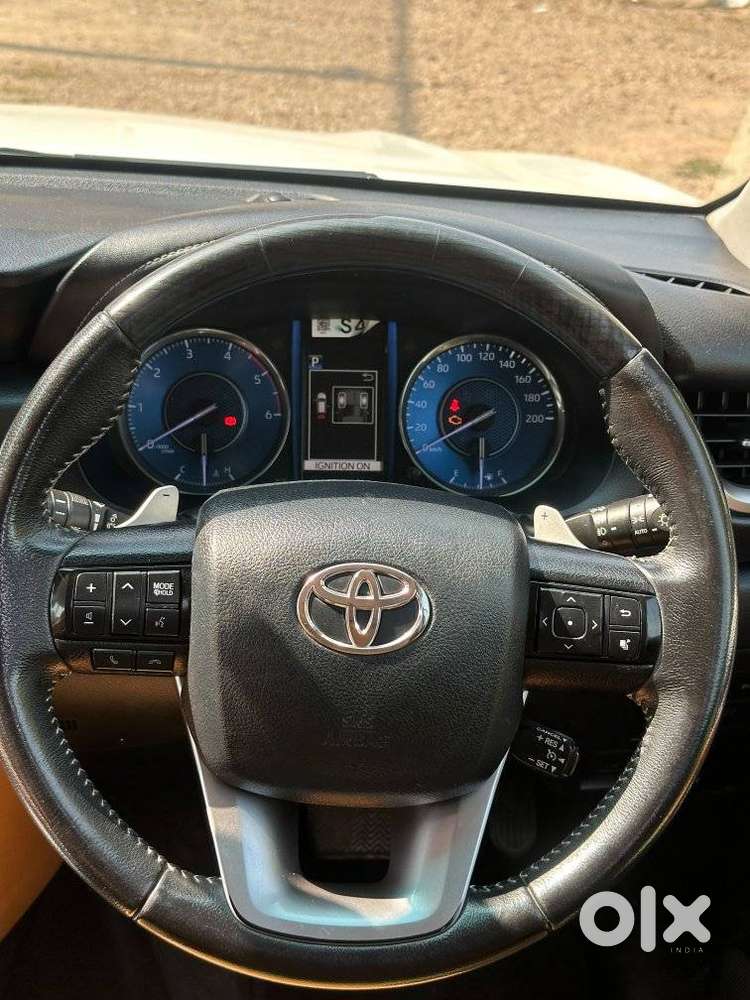 Toyota Fortuner 4x2 At 2.8 Diesel, 2021, Diesel