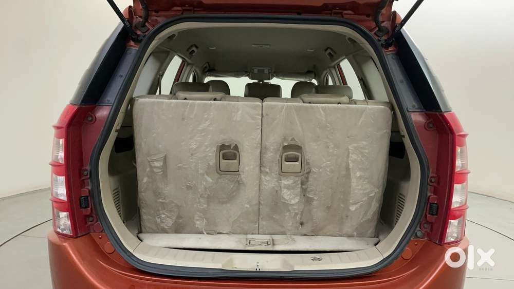Mahindra Xuv500 W8 At, 2016, Diesel