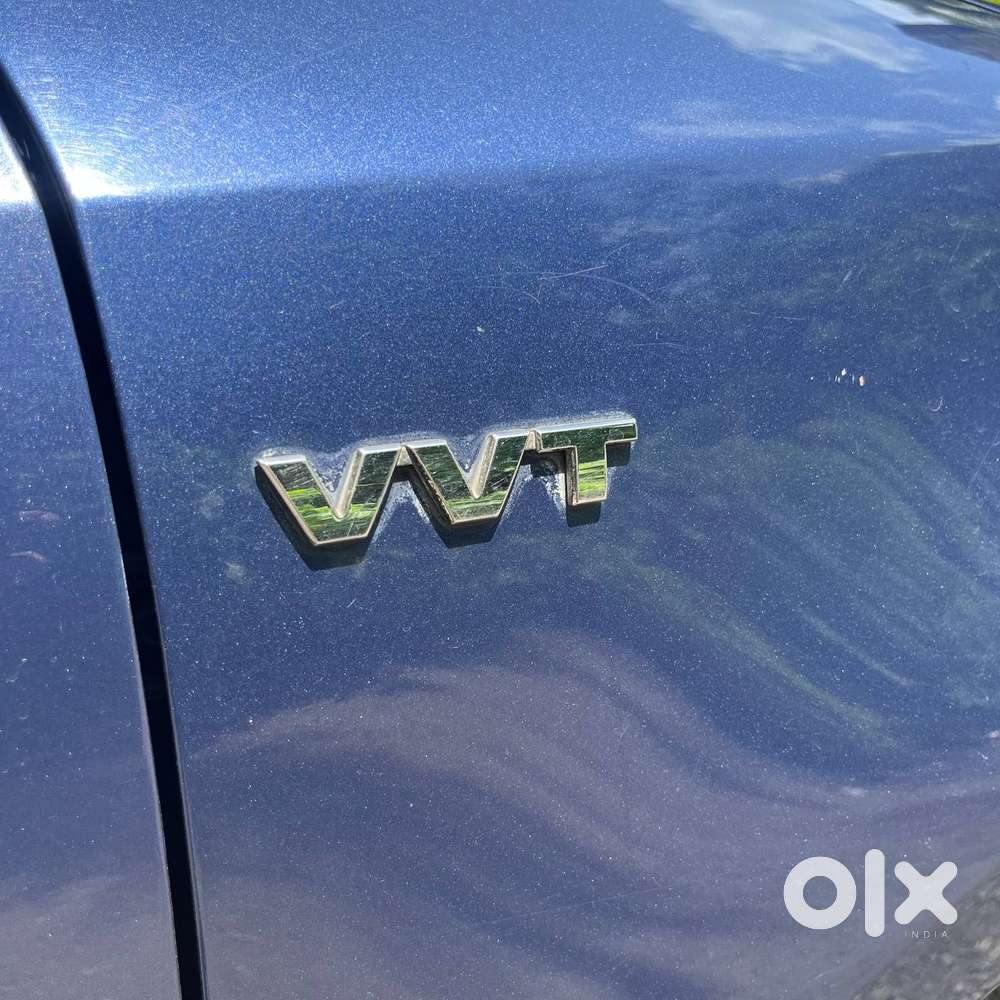 Maruti Suzuki Dzire 1.2 Zxi Amt, 2017, Petrol