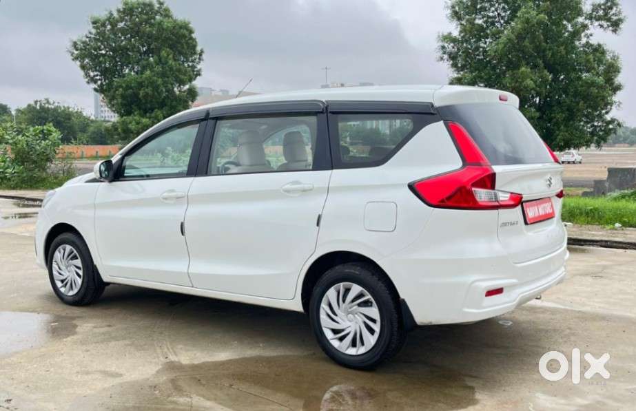 Maruti Suzuki Ertiga Vxi (o) Cng, 2024, Petrol