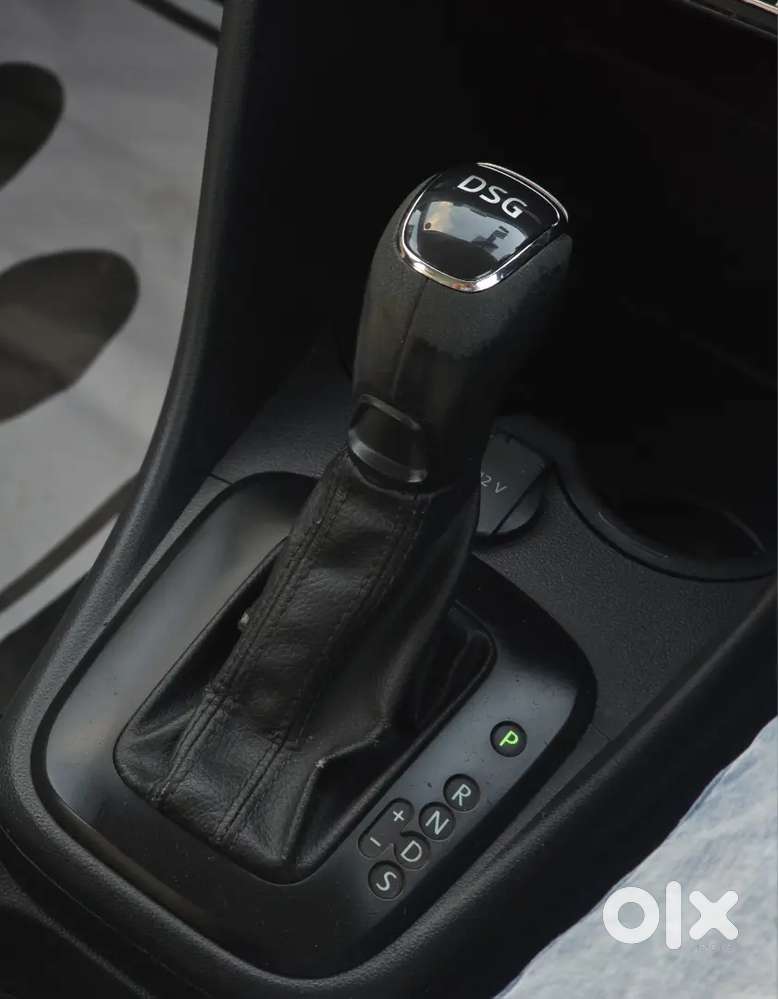 Skoda Rapid Diesel Style (auto)  Black Light New Shape