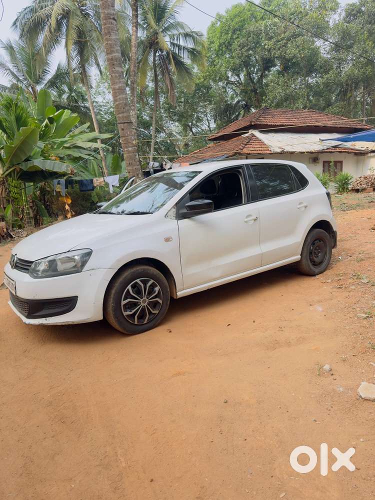 Volkswagen Polo Petrol 2011