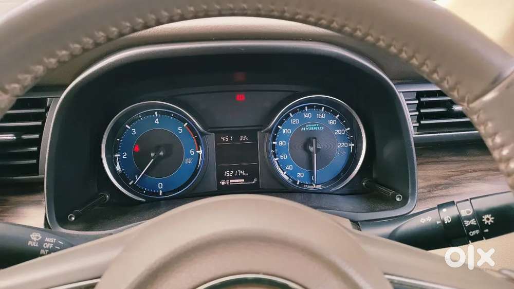 Ertiga Zdi+ Smart Hybrid