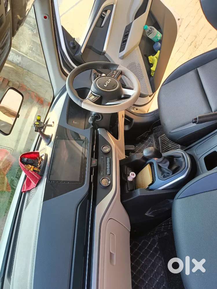 Kia Carens 2023