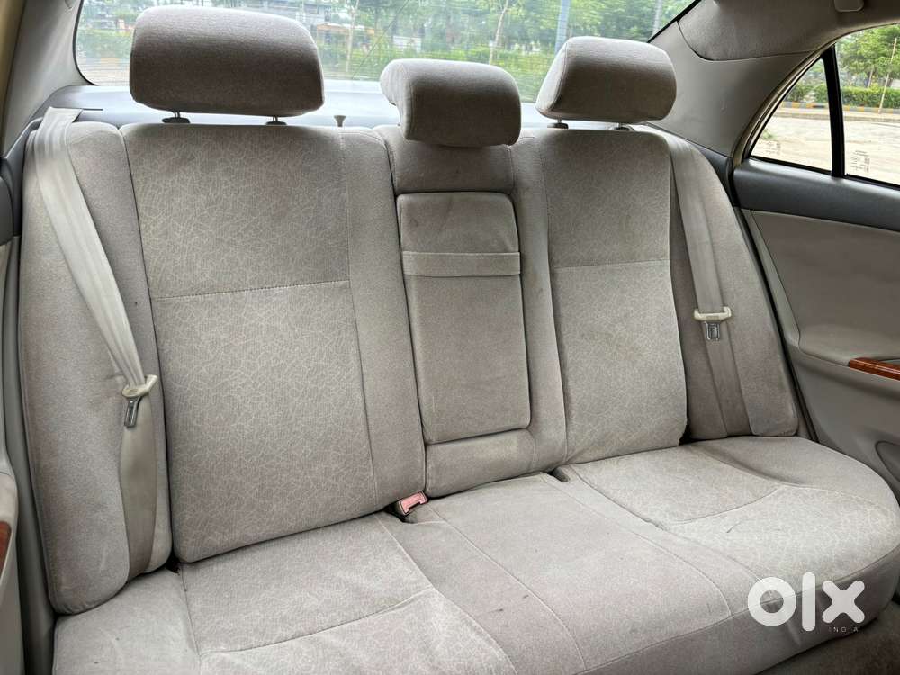 Toyota Corolla Altis 1.8 G Cng, 2010, Cng & Hybrids