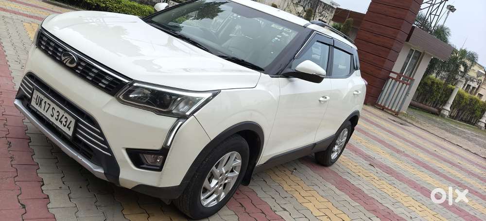 Mahindra Xuv300 W8 Option Diesel, 2022, Diesel