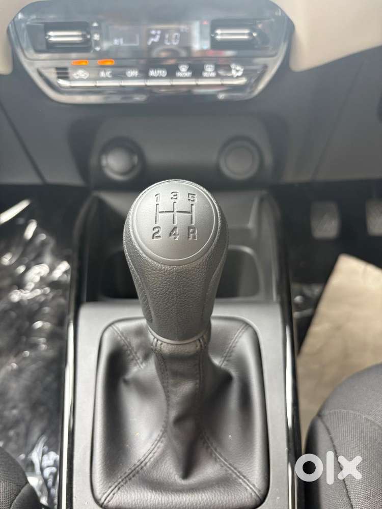 Toyota Glanza 1.2 E, 2025, Petrol