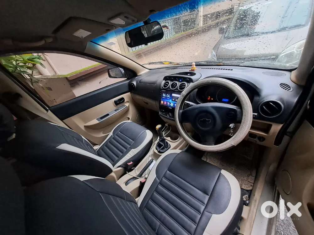 8 Seater Car In Good Condition