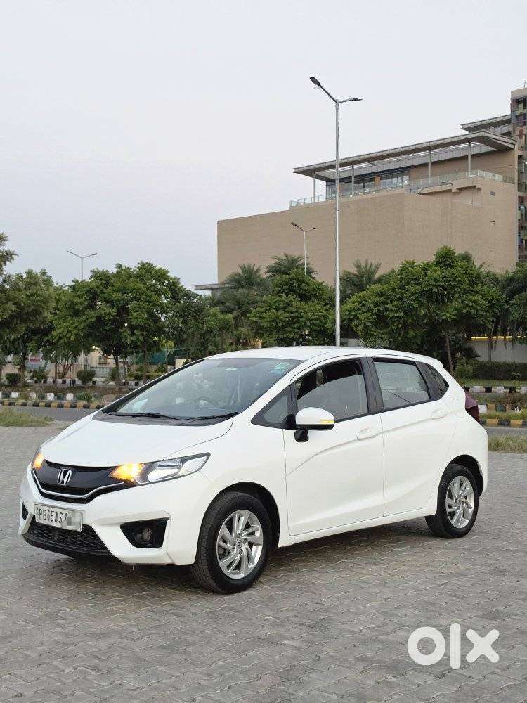 Honda Jazz V Automatic, 2018, Petrol