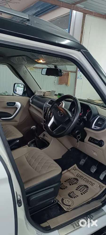 Mahindra Tuv 300 2018