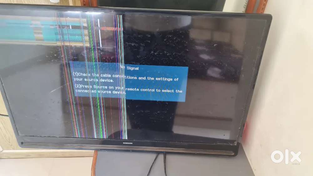 ​Samsung TV with Display Line Issue / Broken Screen