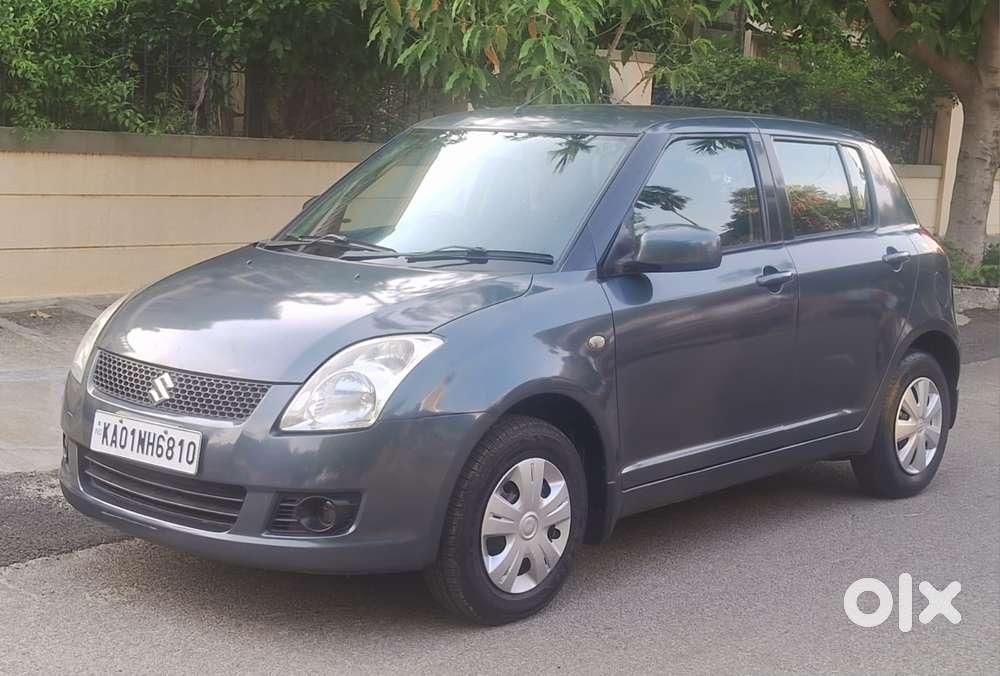 Maruti Suzuki Swift Vxi + Manual, 2010, Petrol