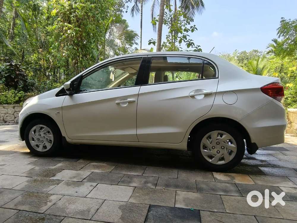 Honda Amaze 1.5 S Mt (diesel) - Single Owner, Well Maintained