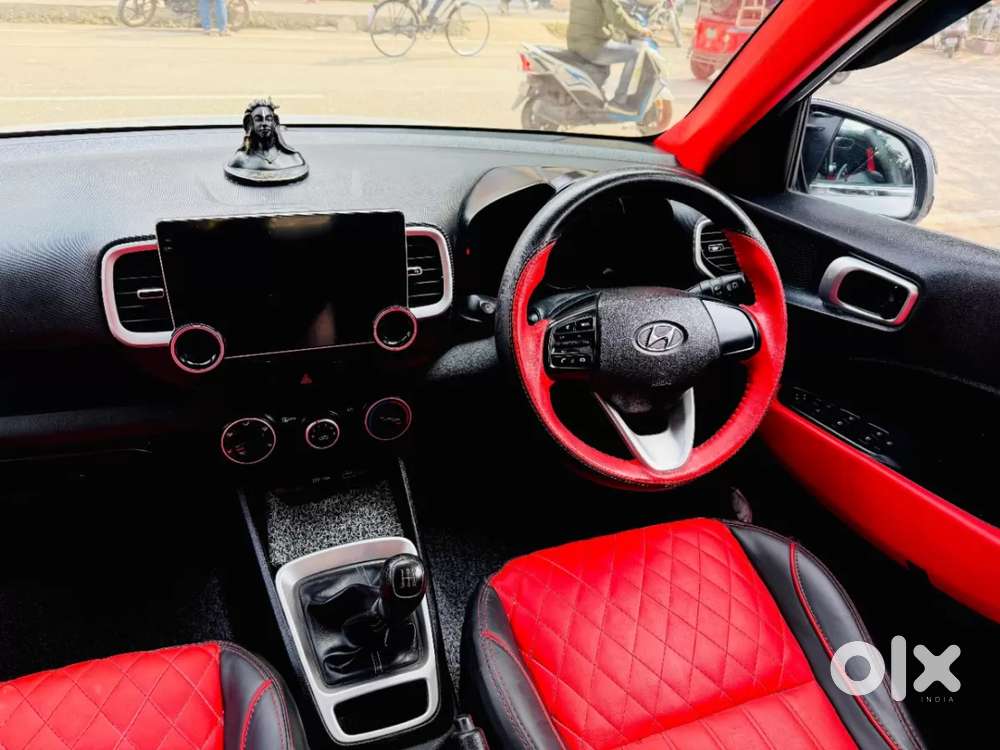 Hyundai Venue 1.2 S Plus, 2022, Petrol