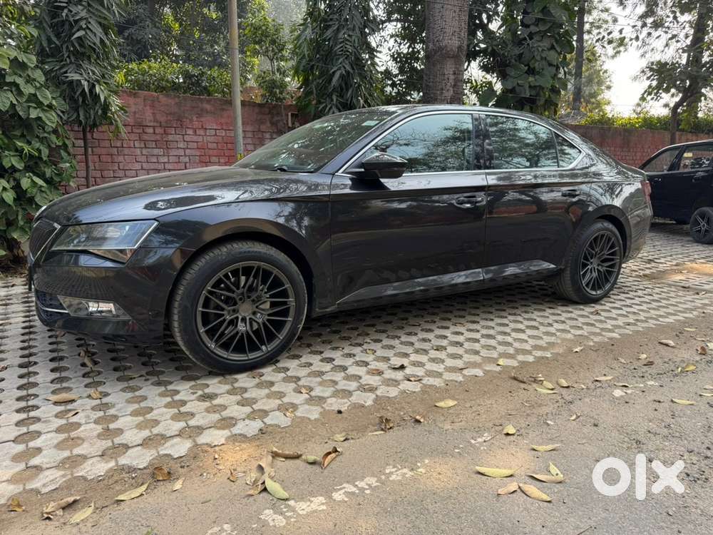Skoda Superb 2016 Diesel Car