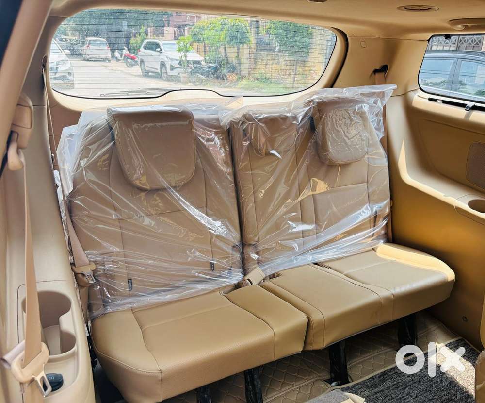 Kia Carnival Prestige, 2023, Diesel
