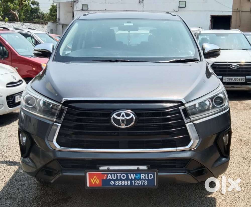 Toyota Innova Crysta Zx 2.4 Diesel 7 Seater, 2016, Diesel
