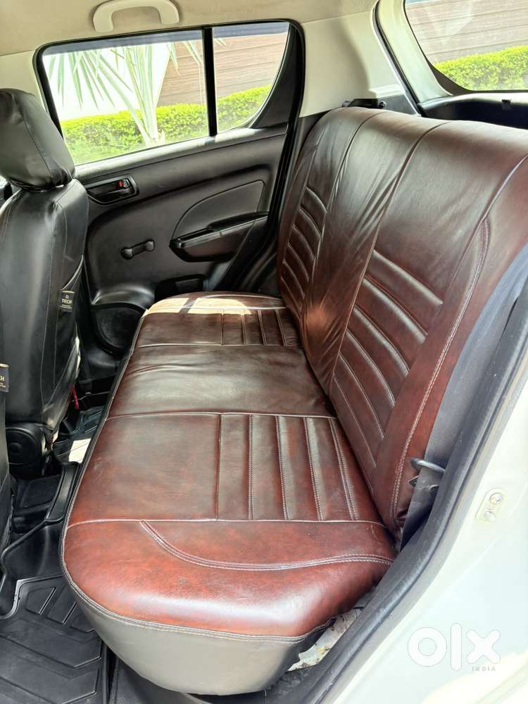 Maruti Suzuki Swift Lxi Option, 2012, Petrol